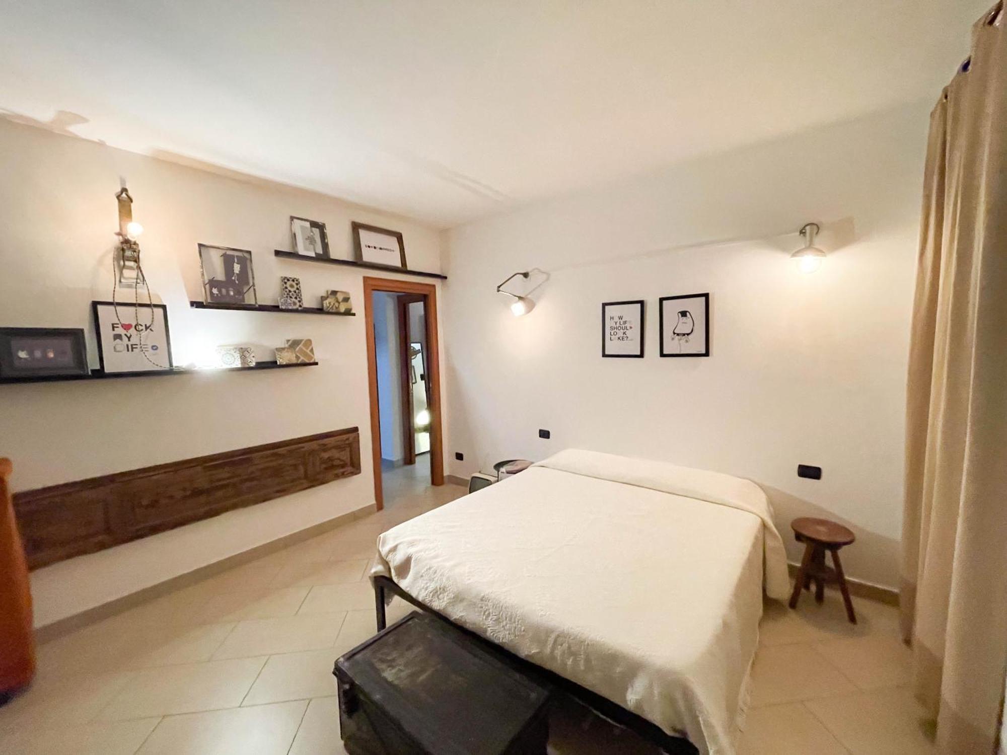 Incortedafabio Design Flat With Bikes Caronno Pertusella Bagian luar foto